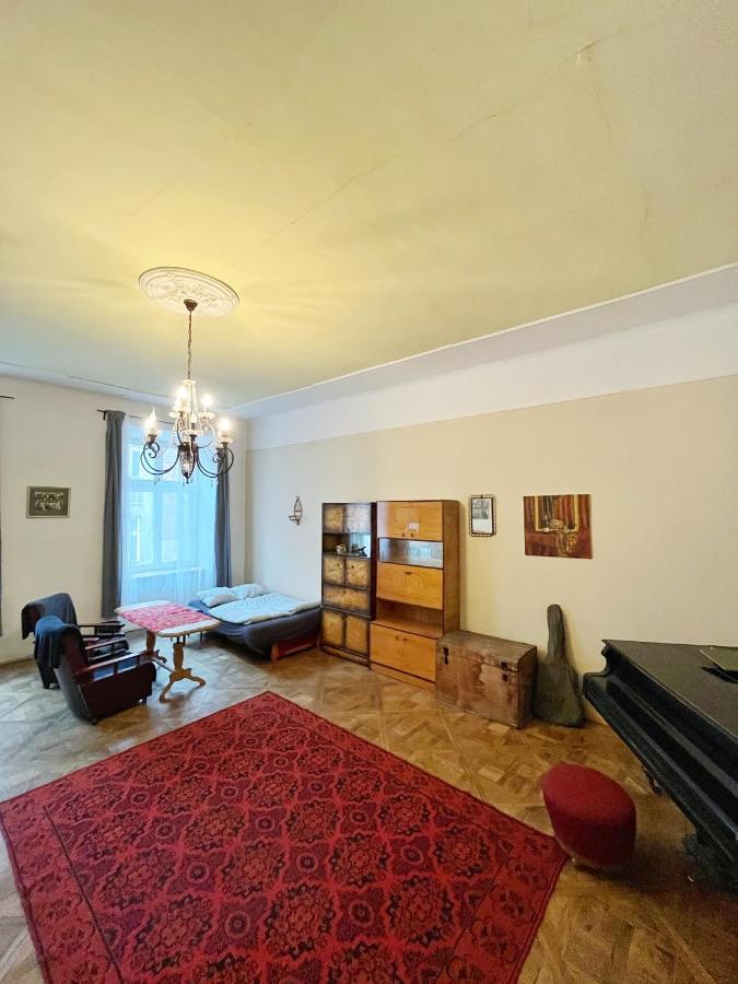 Old Town Rooms Wielopole Krasków Eksteriør bilde